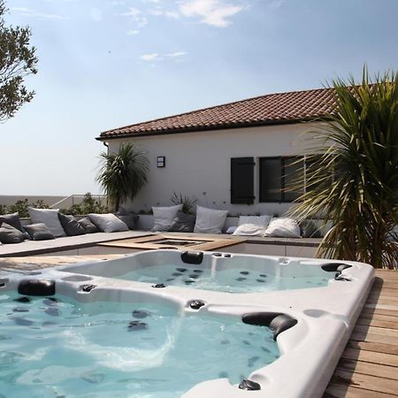 Villa La Sardane B&B Le Plomb Ngoại thất bức ảnh